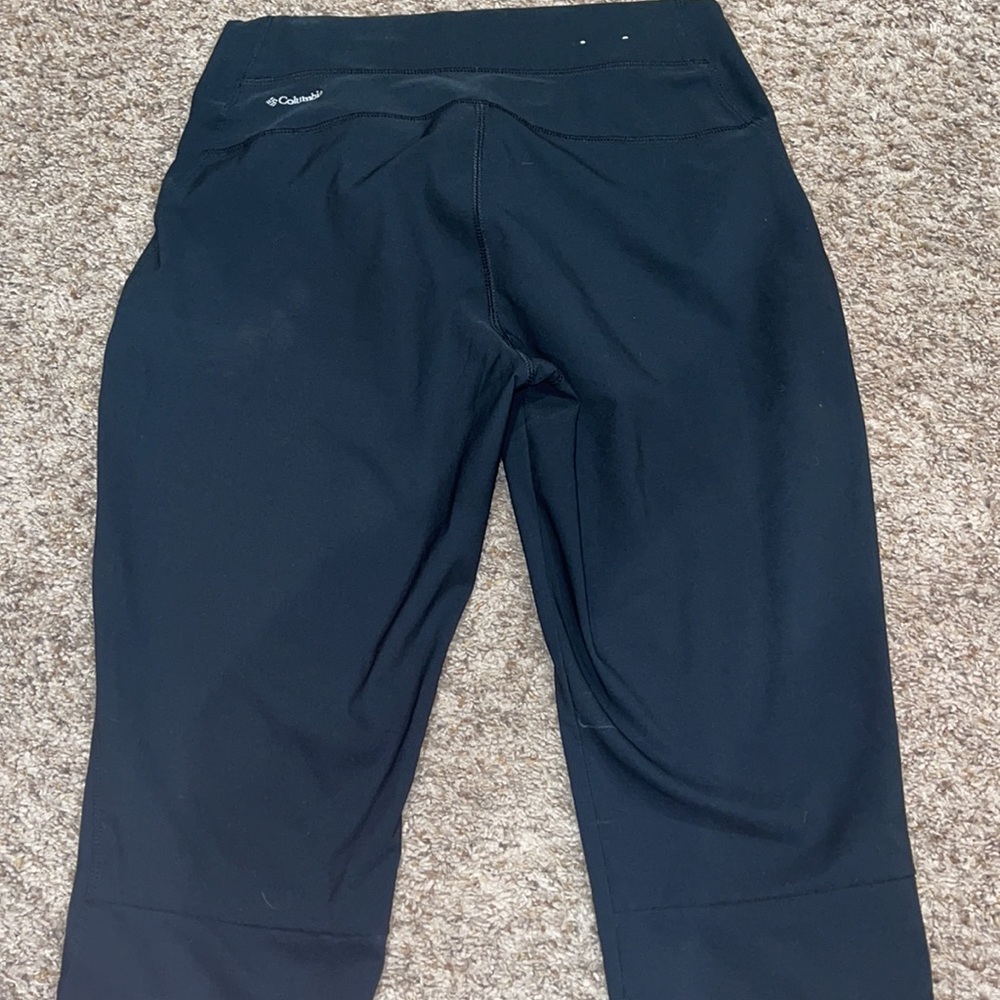 Capris - Picture 4 of 5